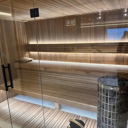 Strome Zbocze Na Turystycznej Szczyrk