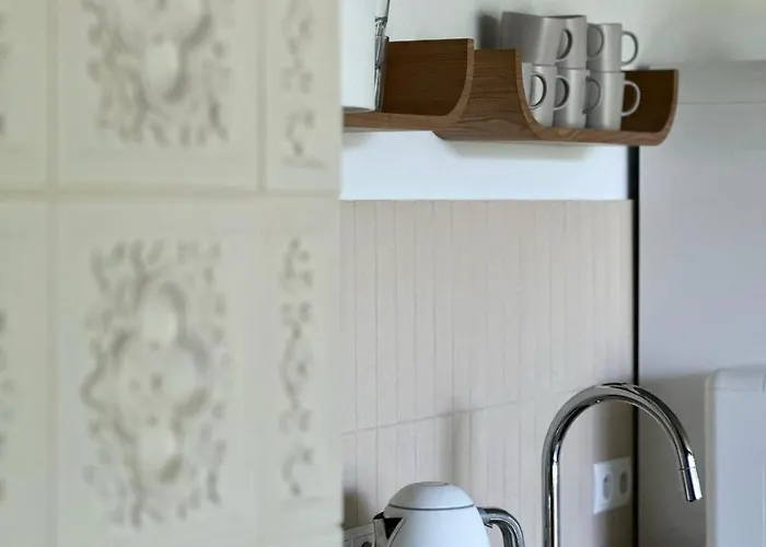 Strome Zbocze Na Turystycznej *