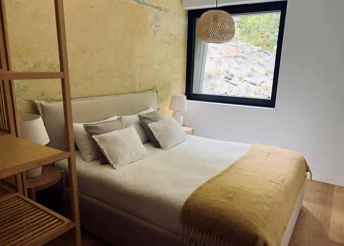 Strome Zbocze Na Turystycznej